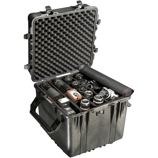 Pelican 0350 Case, closed view